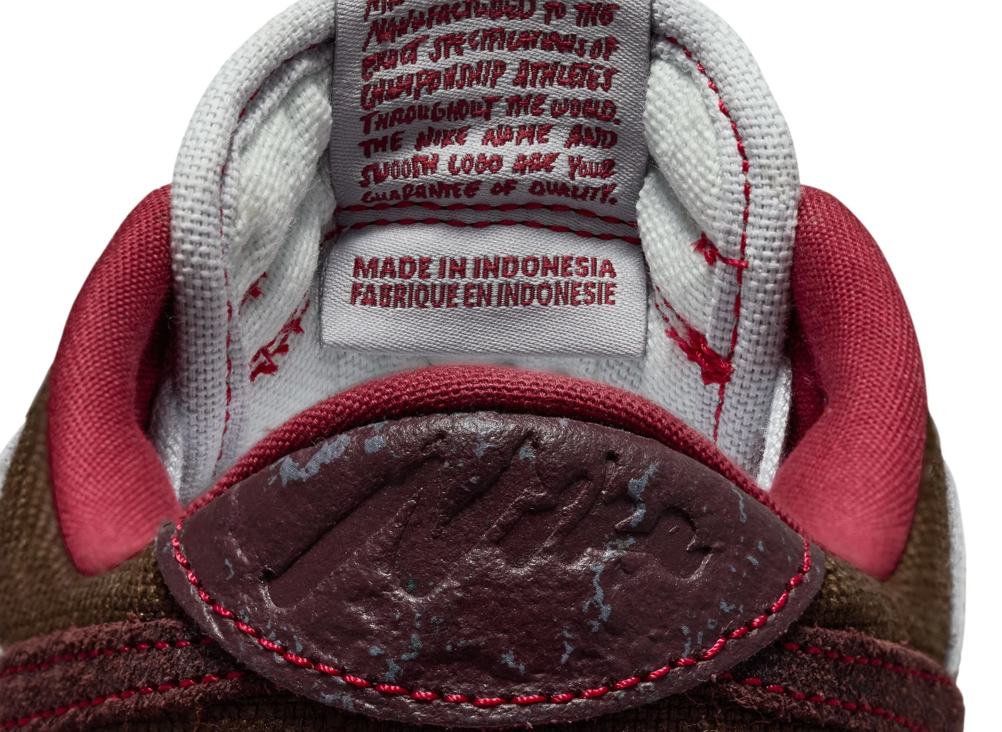Nike Dunk Low Retro SE - Image 9